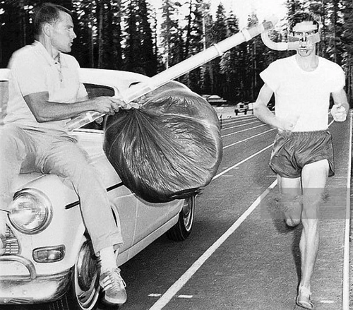 180 Steps Per Minute: Does Running Science Agree? jack daniels running research field testing